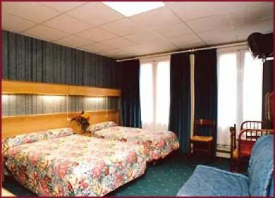 De La Cite Rougemont Otel