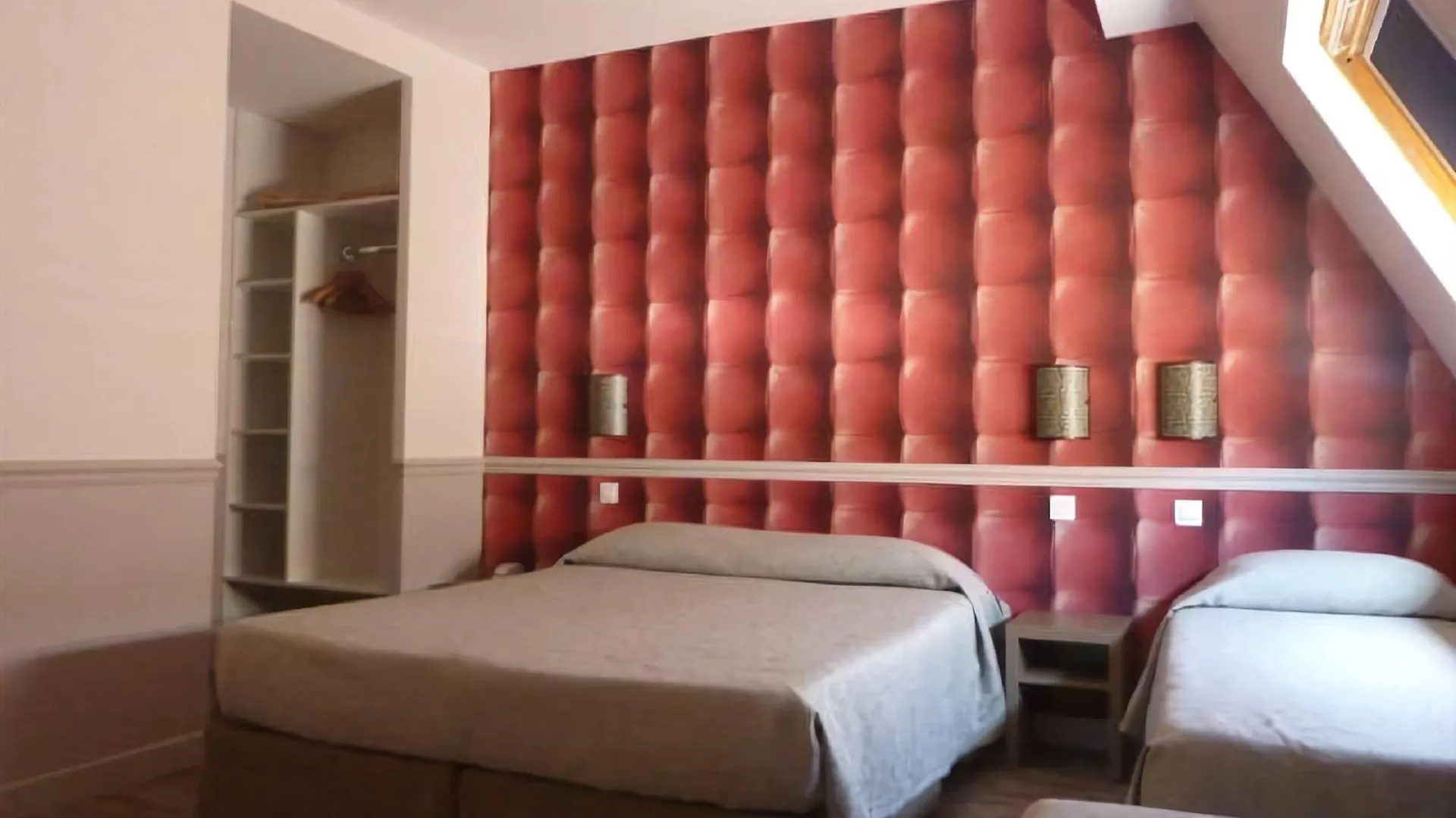 Hotel De La Cite Rougemont 2*