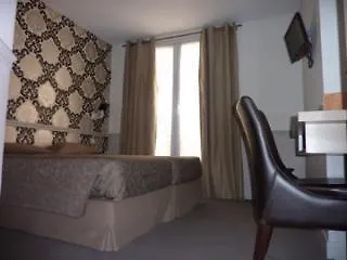 De La Cite Rougemont Hotel
